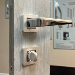 NQ Light - European Door Handle for Magnetic Latch